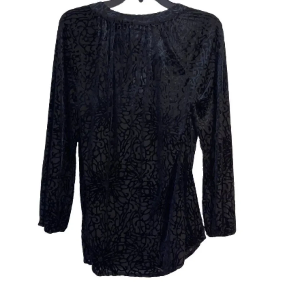 🆕Intro. Stretch Petite Black Top size PM - Picture 4 of 5